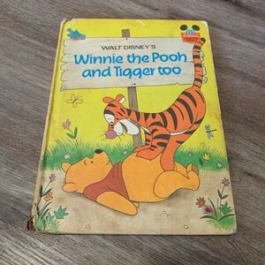 Vintage 1975 Disney Winnie the Pooh and Tigger Too Hardcover Book Club Edition